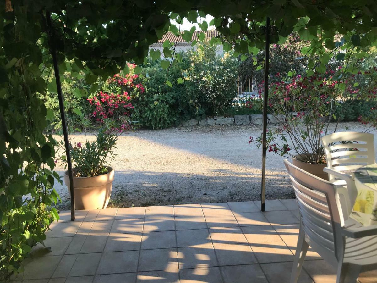 Apartmán Les Buis Carpentras Exteriér fotografie